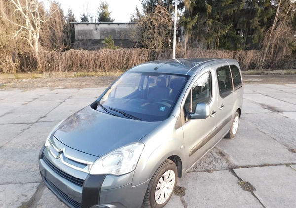 Citroen Berlingo cena 24900 przebieg: 220000, rok produkcji 2009 z Jarosław małe 379